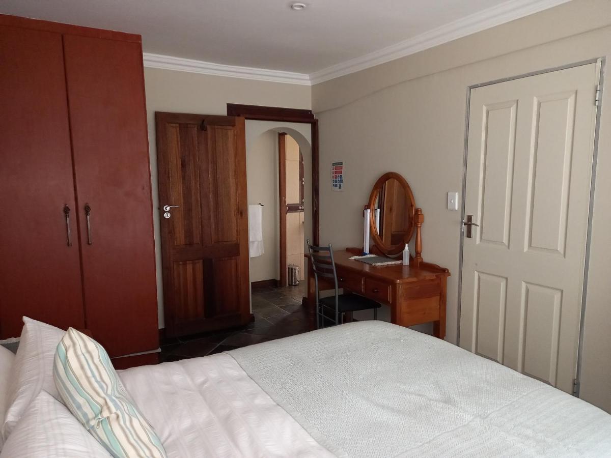 Troas Boutique Hotel Vanderbijlpark Luaran gambar