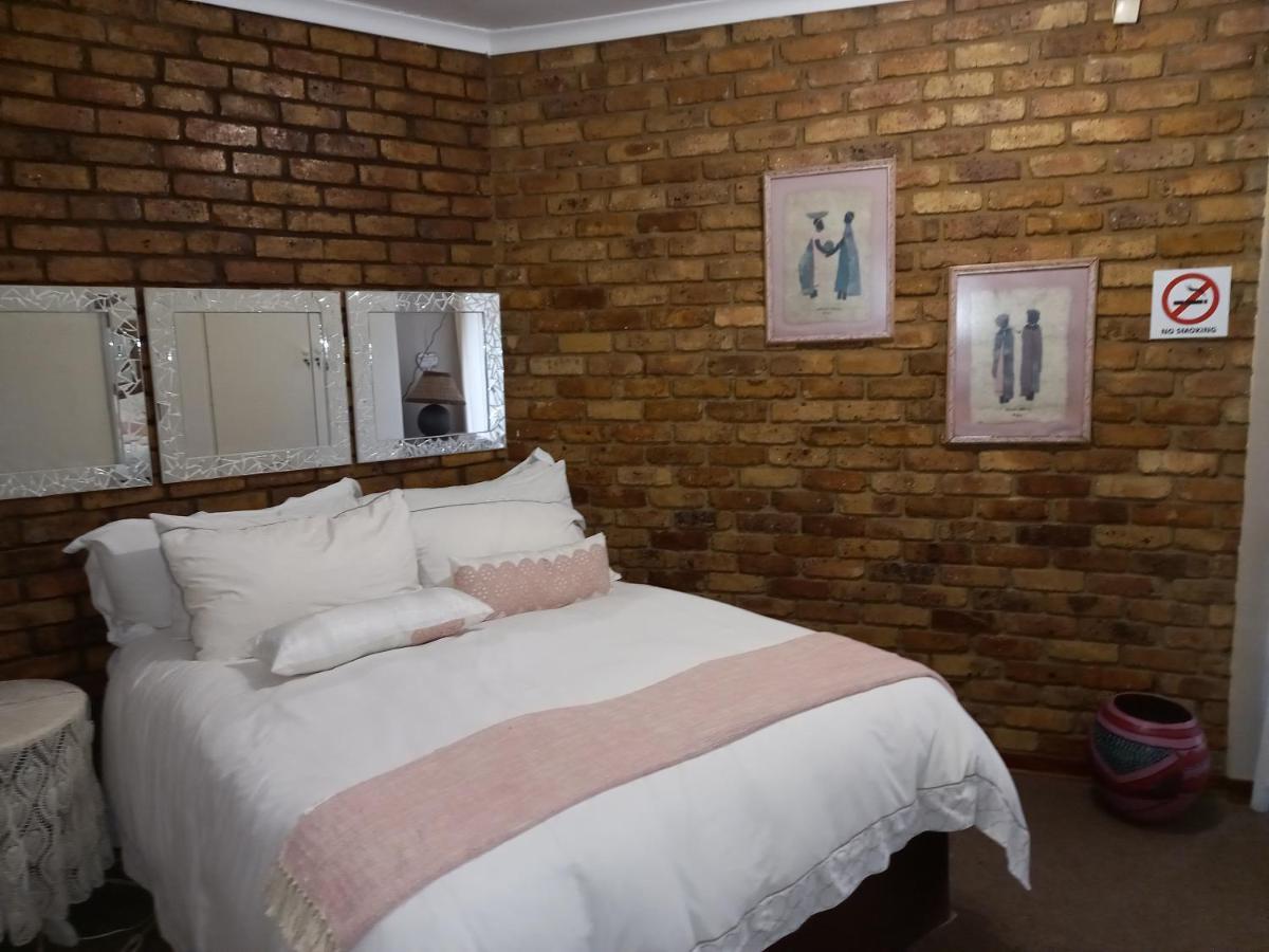 Troas Boutique Hotel Vanderbijlpark Luaran gambar