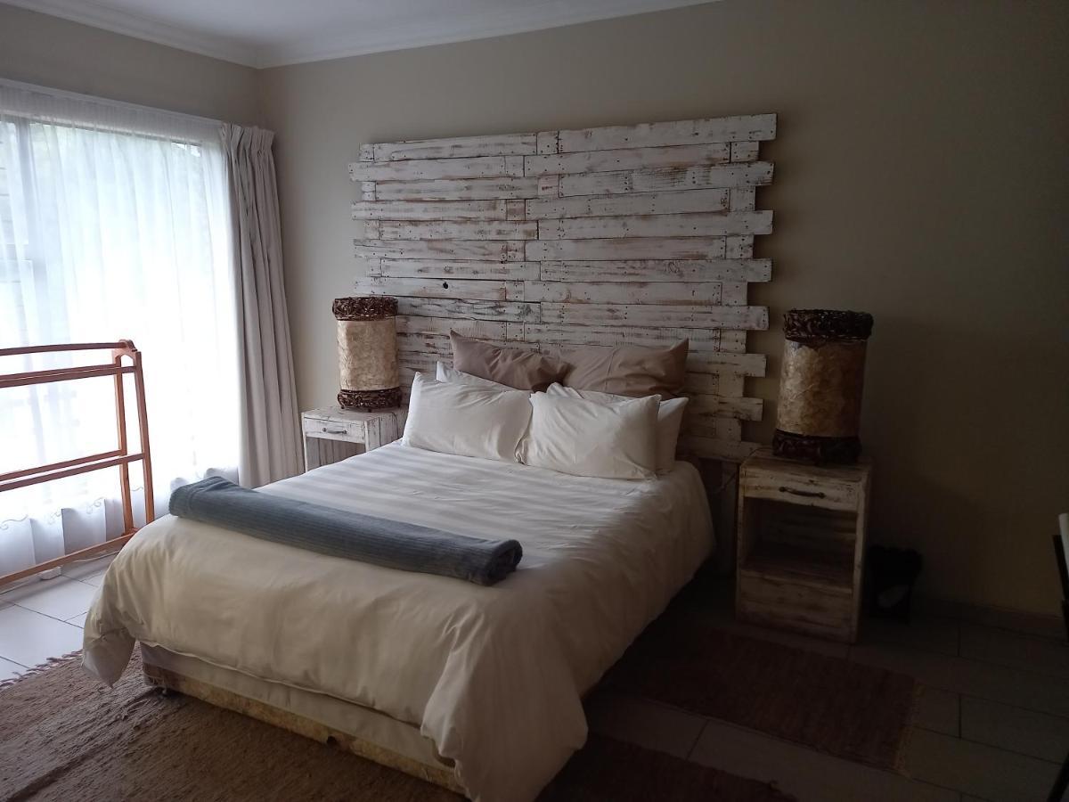 Troas Boutique Hotel Vanderbijlpark Luaran gambar