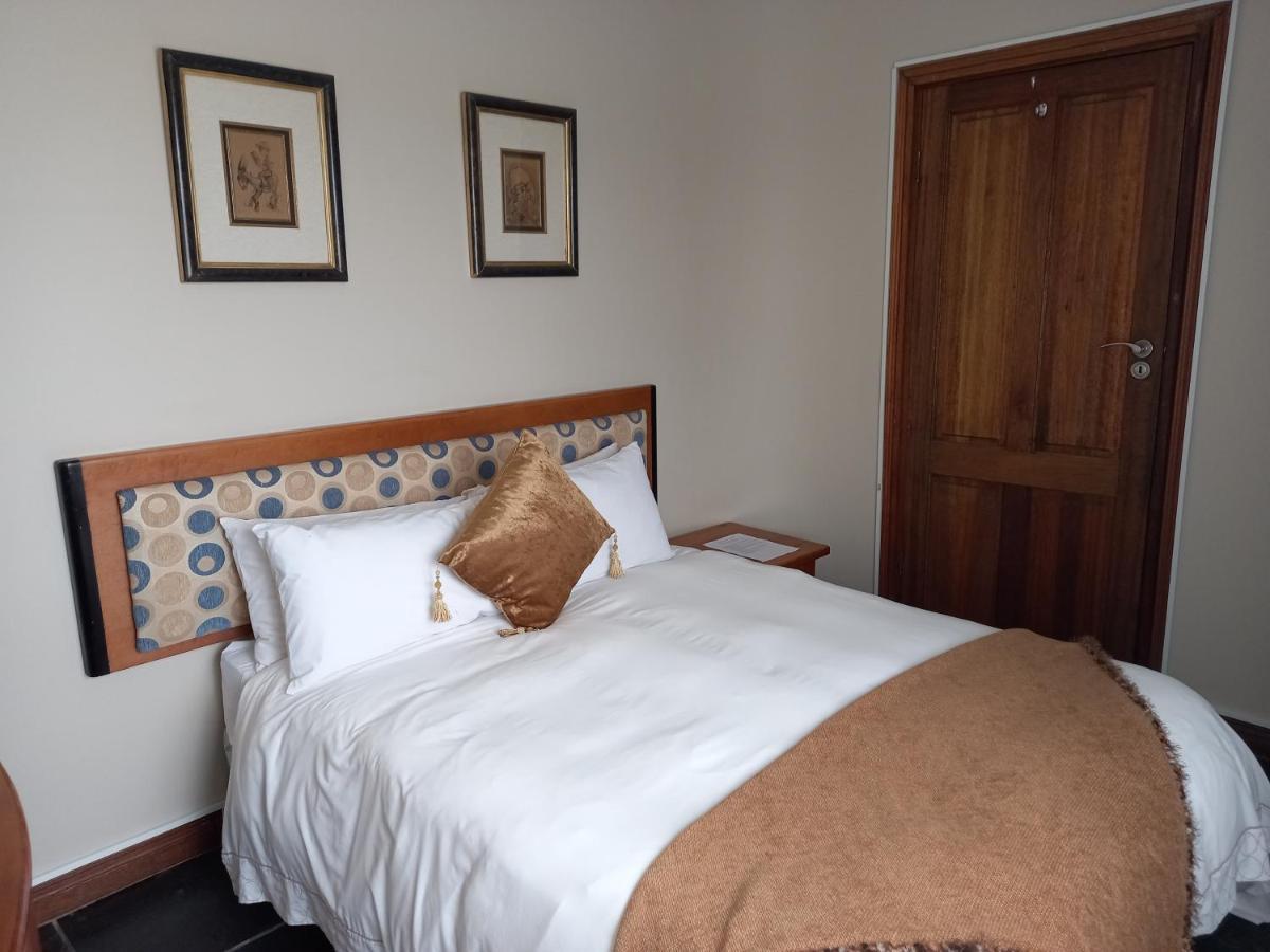 Troas Boutique Hotel Vanderbijlpark Luaran gambar