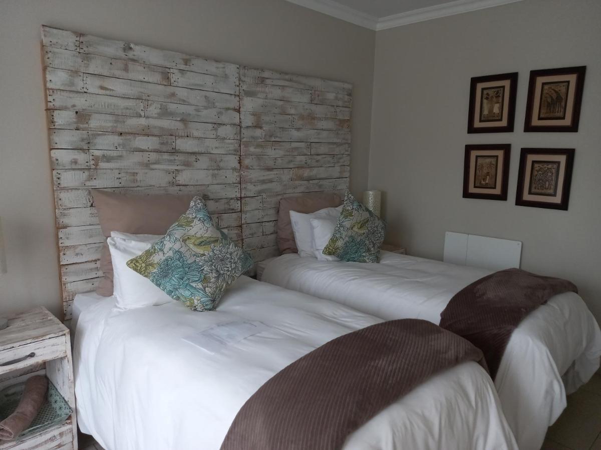 Troas Boutique Hotel Vanderbijlpark Luaran gambar