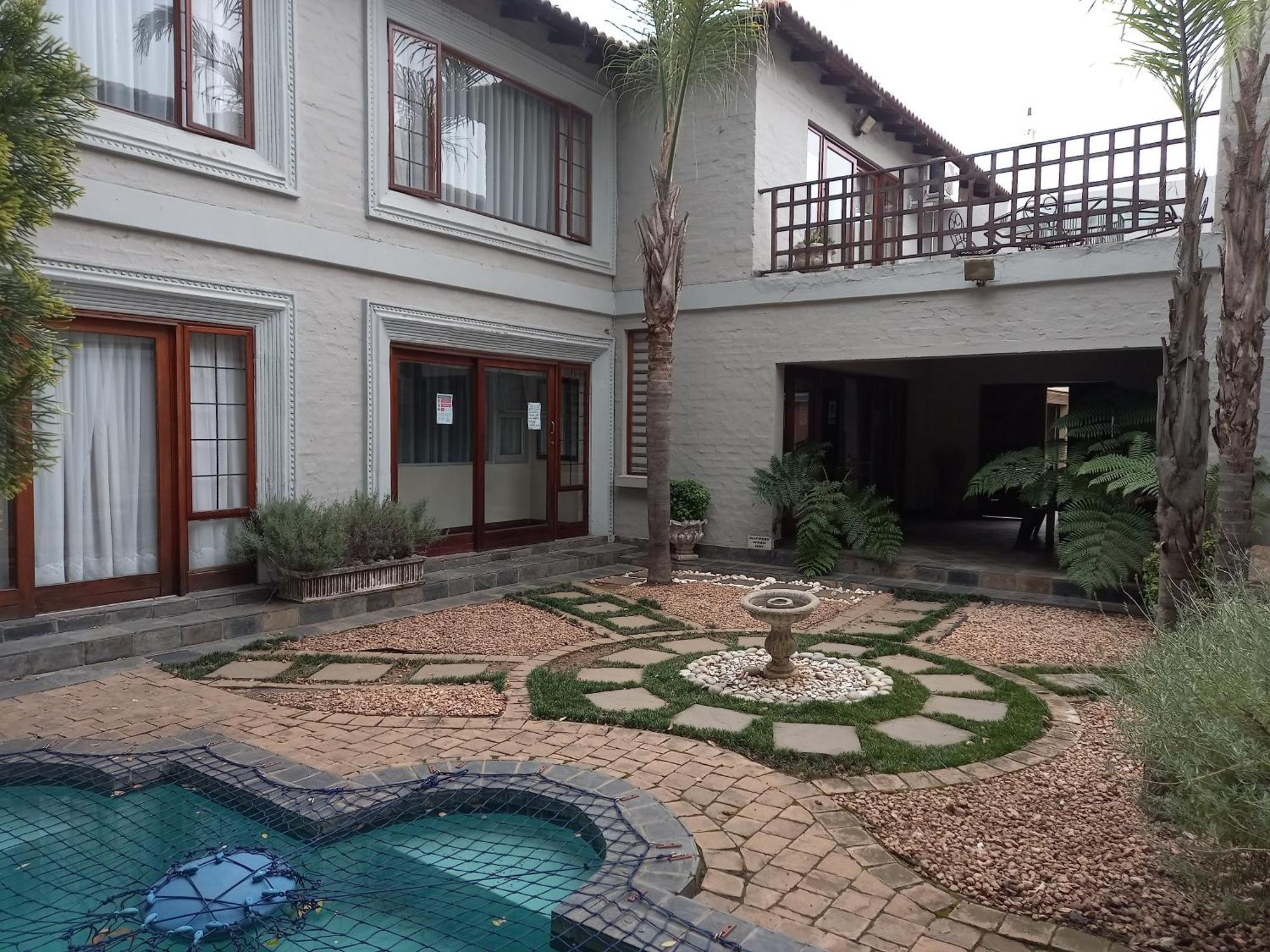 Troas Boutique Hotel Vanderbijlpark Luaran gambar